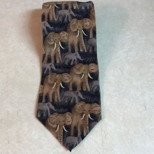 Jim Valvano collection silk elephant/baby elephant